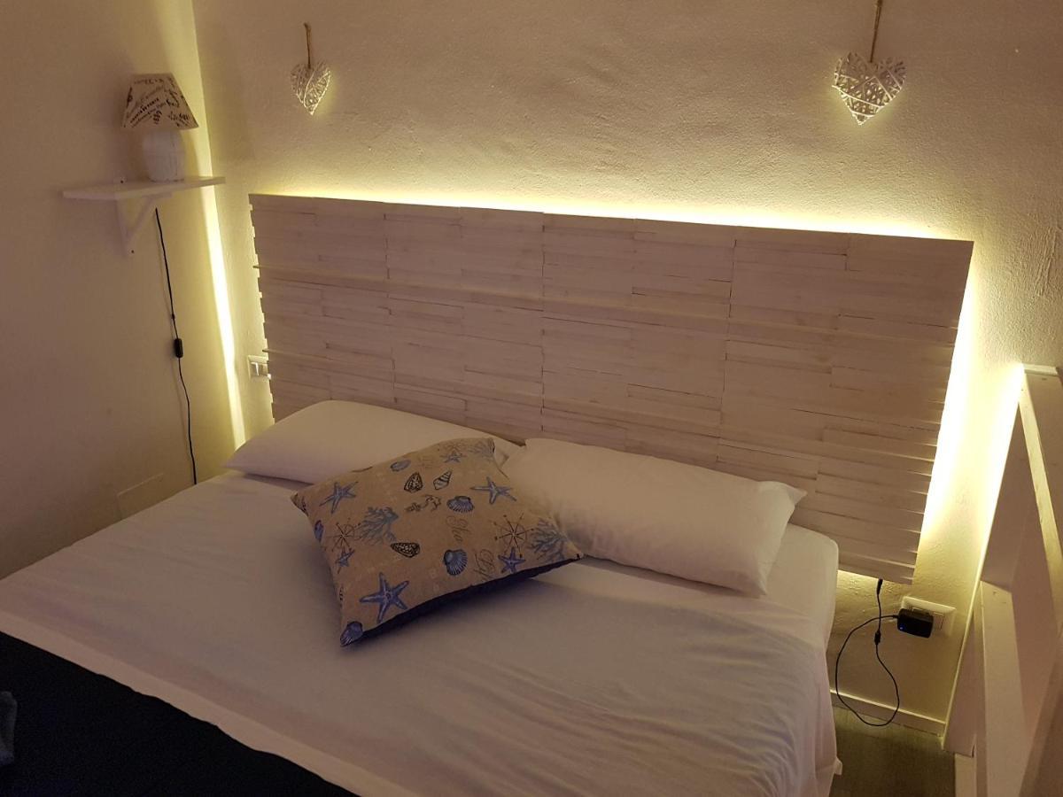 Philos - Appartements & Rooms Таранто Экстерьер фото