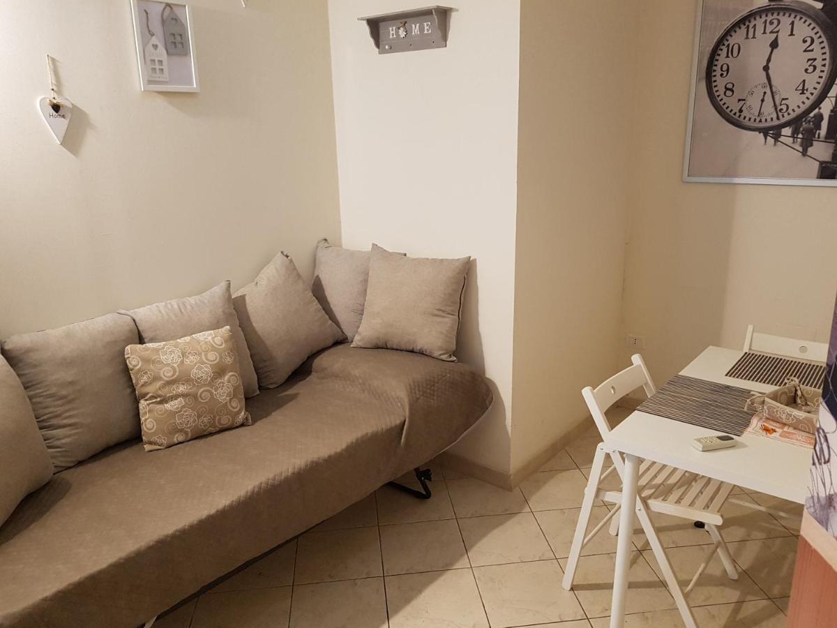 Philos - Appartements & Rooms Таранто Экстерьер фото